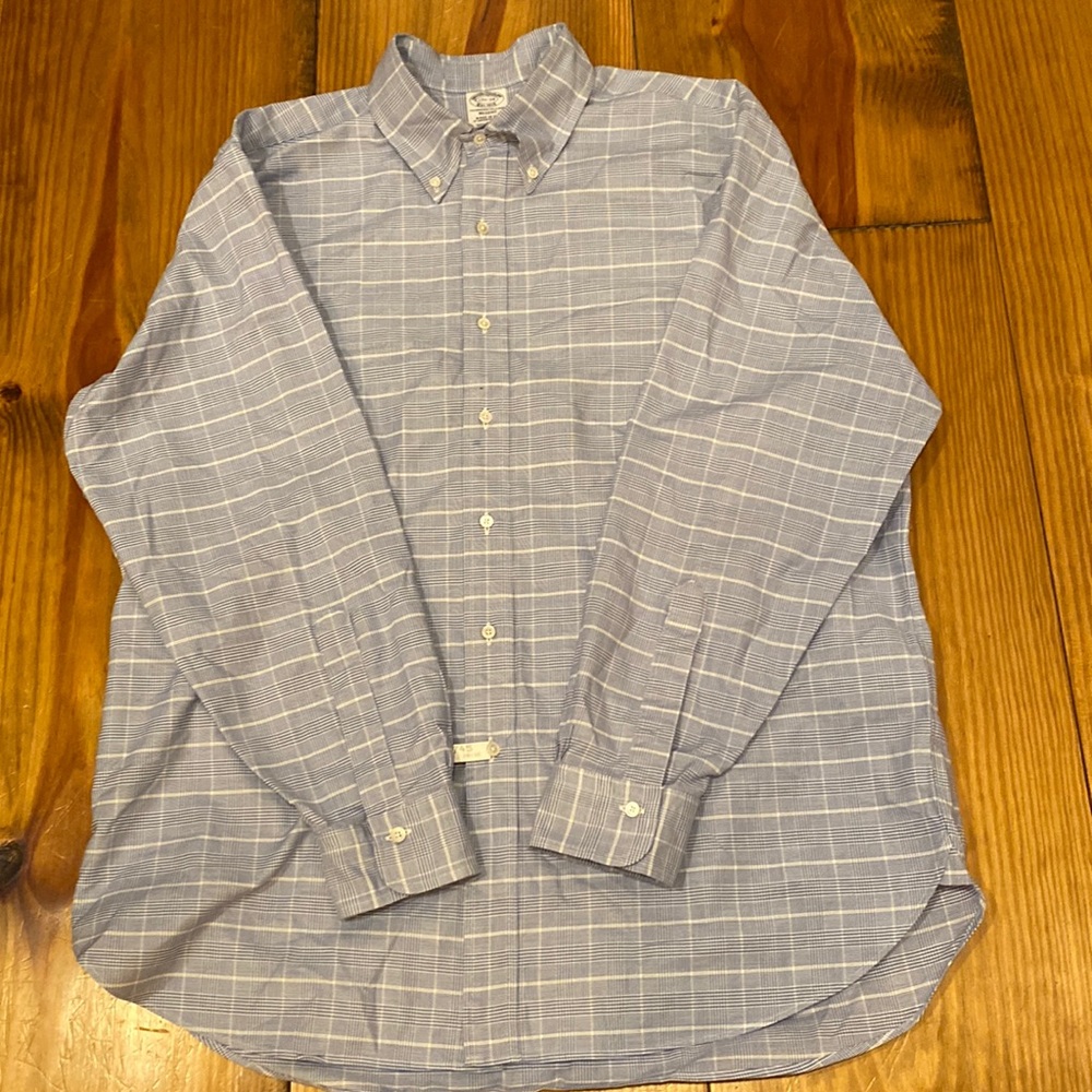 Brooks brothers long sleeve button down dress shirt 17 1/2 neck 34 sleeve